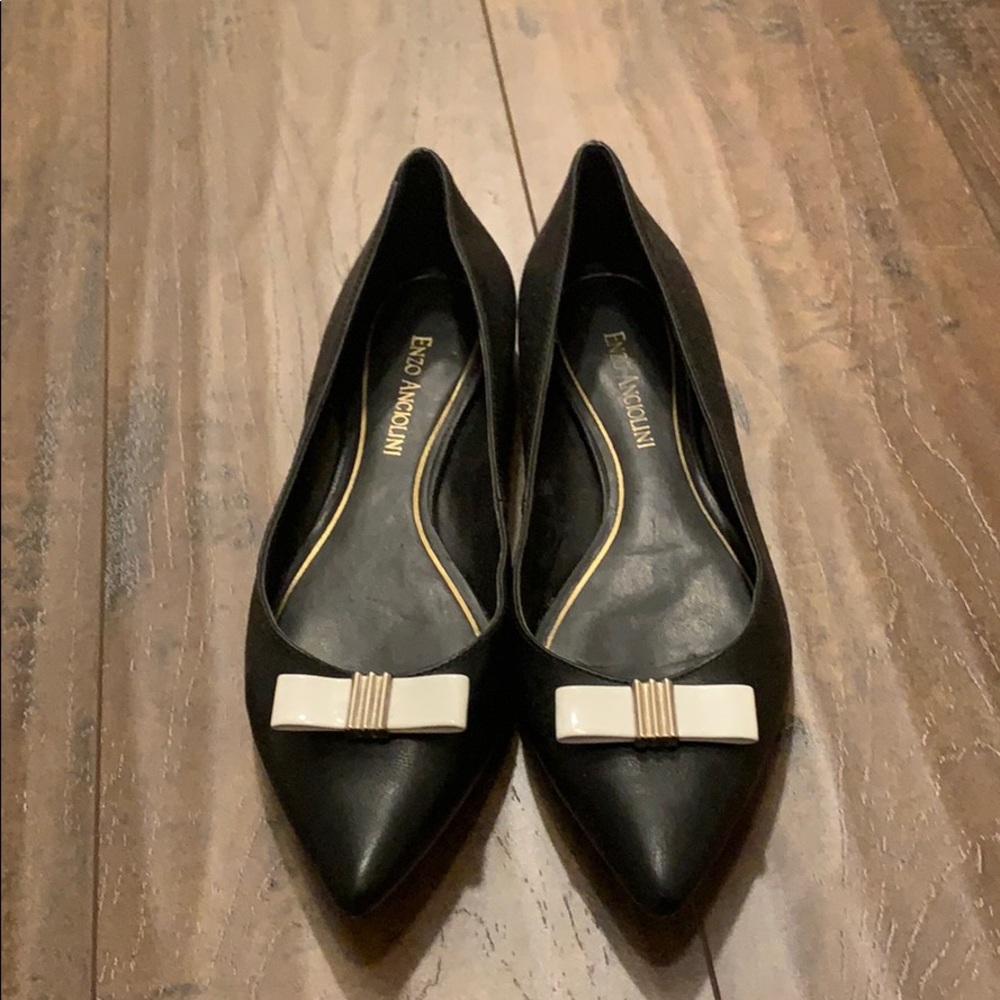 Pointy flats with with bow tie